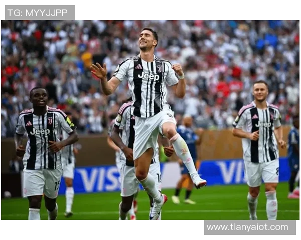 竞技队与克鲁塞罗精彩对决视频回顾及赛后分析