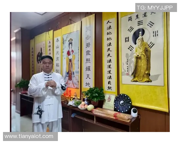 袁堂文的传奇人生与文化传承:从历史名人到现代影响力的探索 袁堂文的传奇人生与文化传承:从历史名人到现代影响力的探索