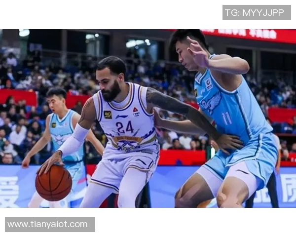 CBA青岛对阵同曦精彩直播全程回顾与赛后分析