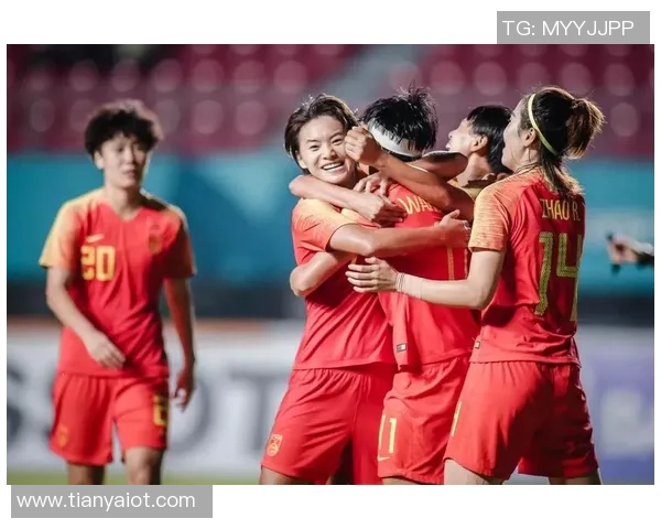 亚洲杯激战新加坡与中国队争锋相对谁能笑到最后引发球迷热议