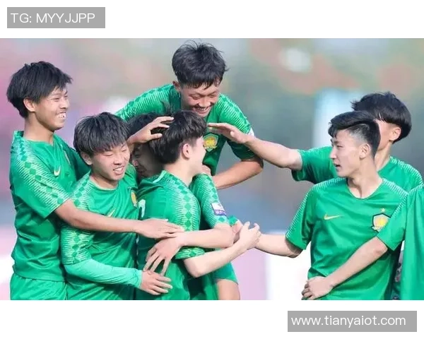 楚阿梅尼的足球之路与未来展望：从新星到顶级中场的成长历程