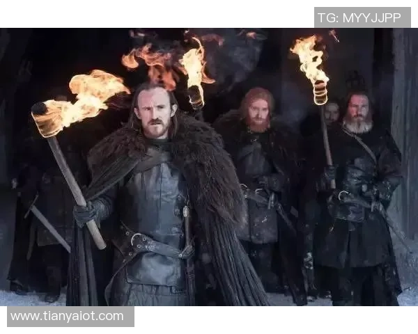 阿特拿斯与克的对决揭示了力量与智慧的较量与碰撞