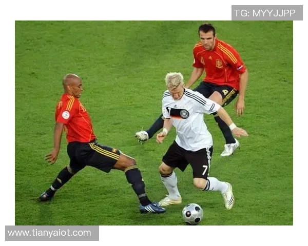 奥地利与俄罗斯精彩对决全场录像回放及精彩瞬间分析 奥地利与俄罗斯精彩对决全场录像回放及精彩瞬间分析