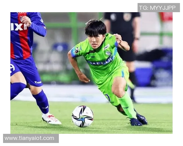 广岛三箭迎战横滨FC争夺联赛积分巅峰对决即将上演