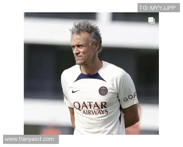 欧冠激战前瞻里昂迎战本菲卡双方阵容与战术分析 欧冠激战前瞻里昂迎战本菲卡双方阵容与战术分析