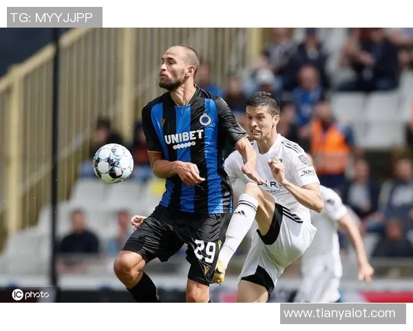 色格拉布鲁日与欧本的精彩对决分析及赛季表现回顾