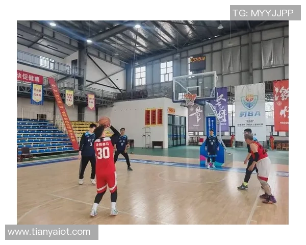 通城篮球明星的崛起与荣耀背后的故事与奋斗历程