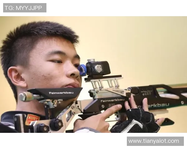 李秀英专访：从青涩小将到网球明星的成长之路回顾