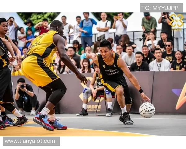 洲际杯赛场上广州篮球队状态分析与表现评估